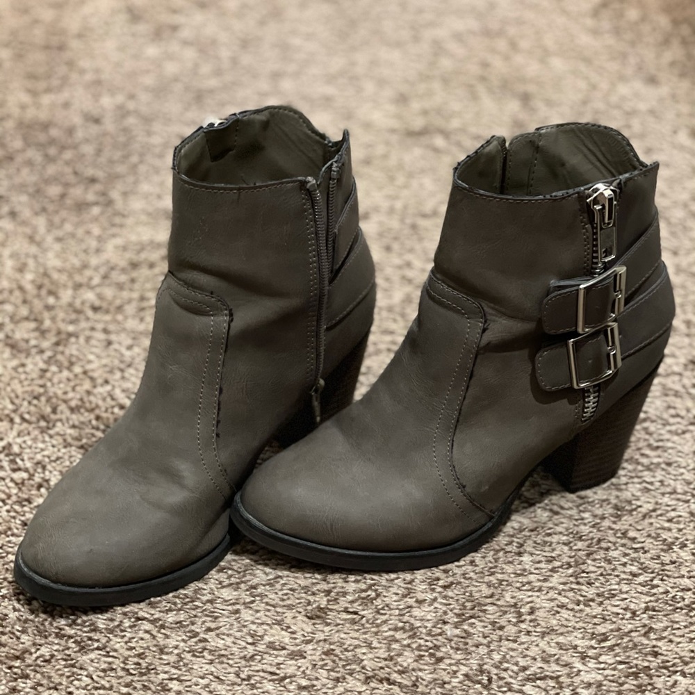 Women’s Booties